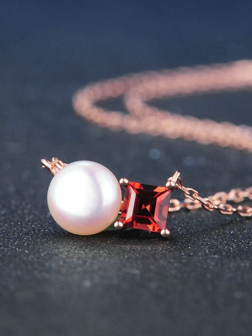 ZK Natural Freshwater Pearl Red Garnet Rose Gold Plated Necklace 3