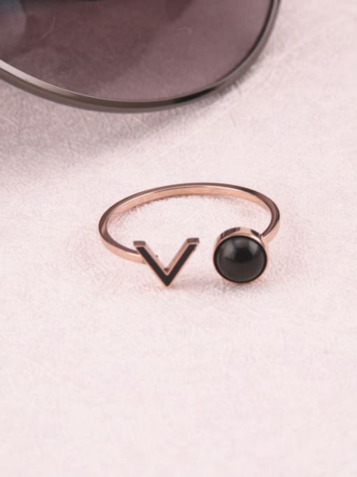 GROSE Black Agate V Shaped Opening Ring 1