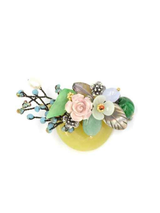 Tess Fashion Shell Flower Round Jade Pendant
