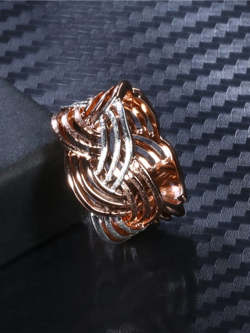 Ronaldo Delicate Double Color Geometric Shaped Ring 1