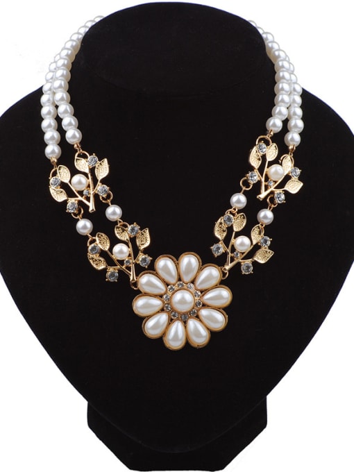 Qunqiu Fashion Resin Flower Double Artificial Pearls Alloy Necklace 0