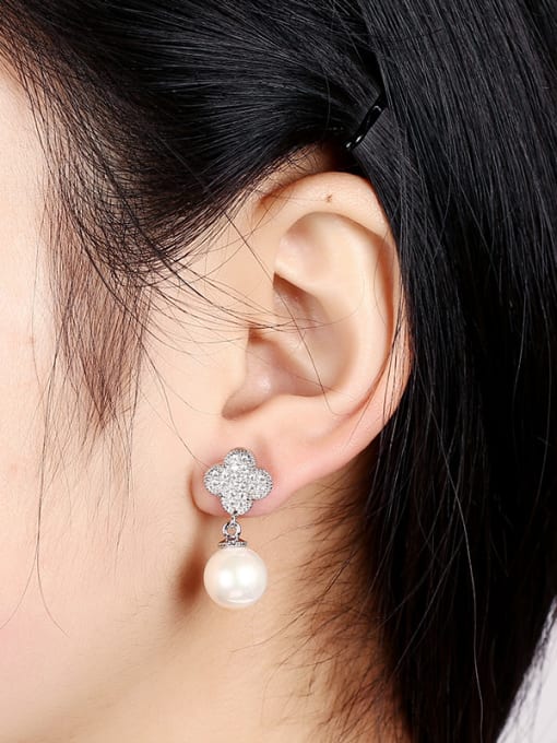 Qing Xing Pearl Bead AAA Zircon European and American Fashion Flower drop earring 1