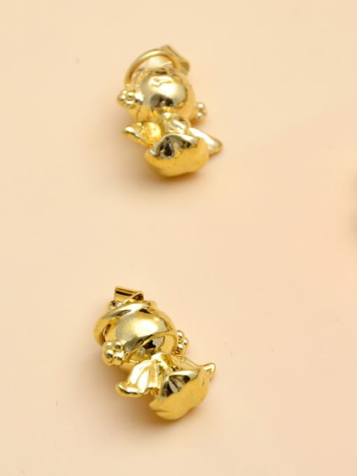 An Angel Fashion Gold Plated Peanut Shaped Pendant