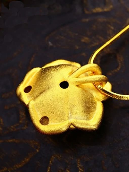 XP Copper Alloy Placer Gold Plated Flower Pendant 1