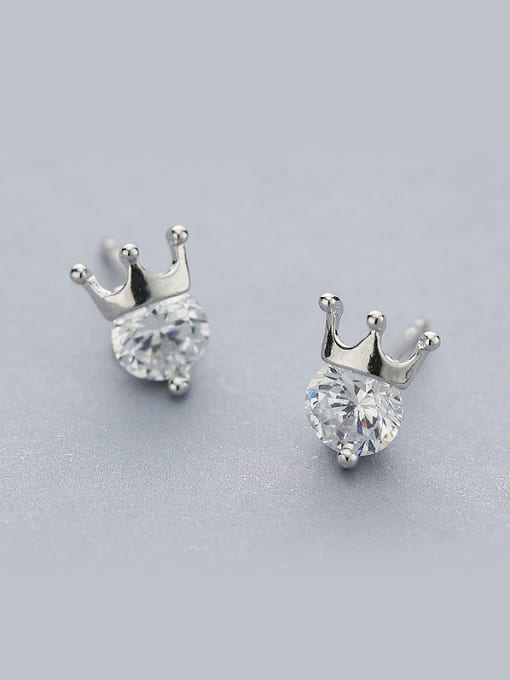 One Silver Women Crown Shaped Zircon stud Earring