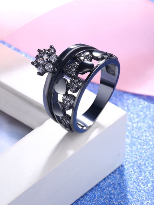 Ronaldo Luxury  Black Gun Plated Heart Shaped Glass Bead Ring 1