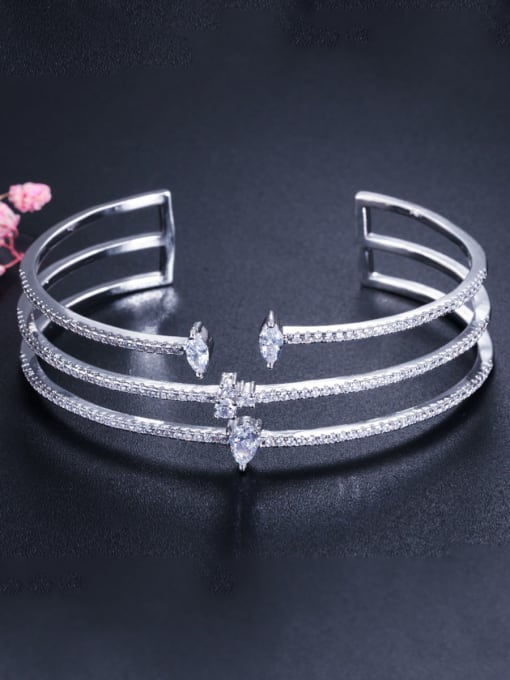 sliver Copper With Cubic Zirconia  Luxury Fringe Free Size Bangles