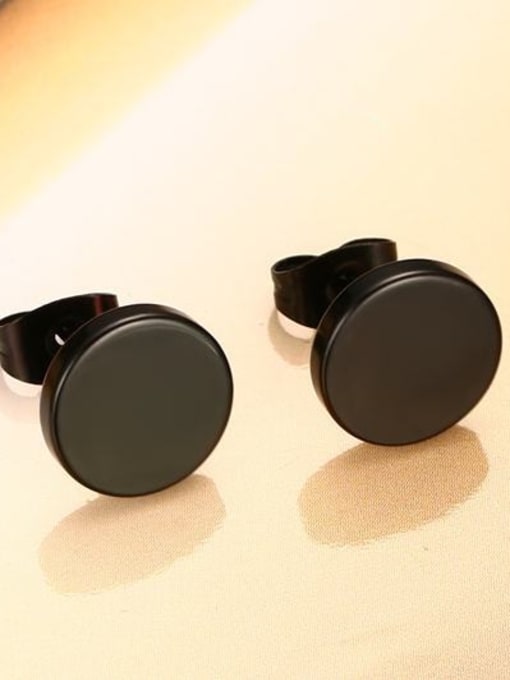 CONG Fashionable Black Gun Plated Round Shaped Titanium Stud Earrings 2