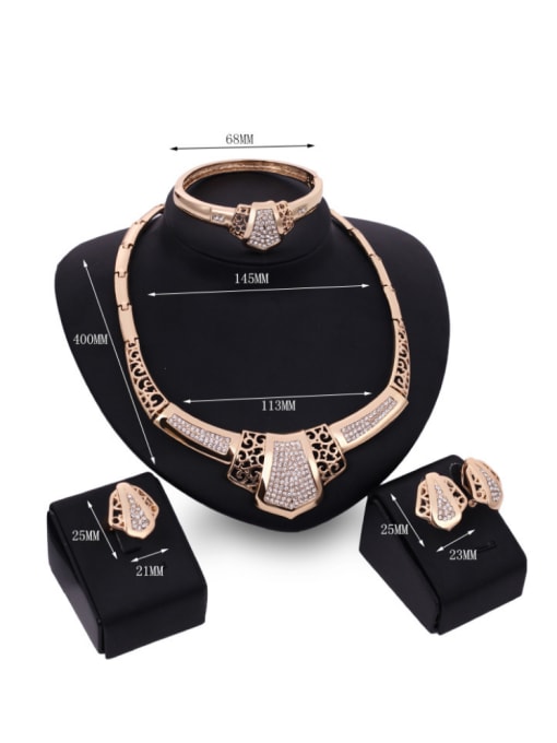BESTIE 2018 2018 2018 Alloy Imitation-gold Plated Vintage style Rhinestones Hollow Four Pieces Jewelry Set 2
