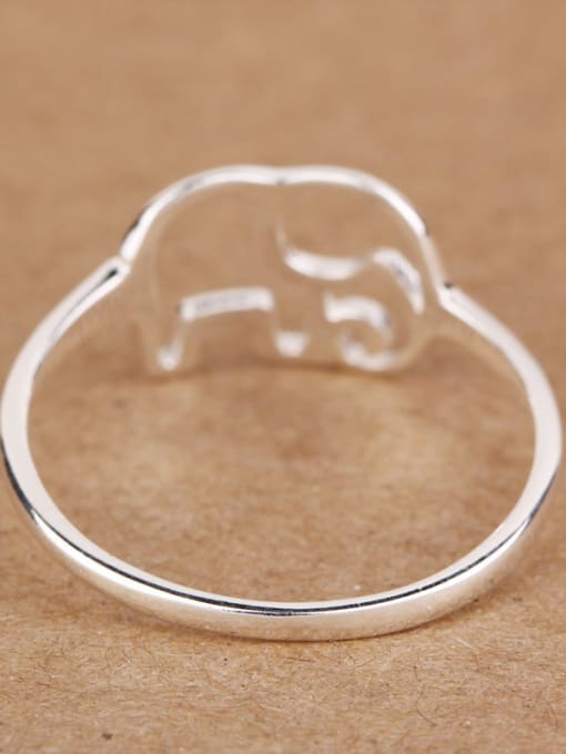 Peng Yuan Personalized Hollow Elephant Midi Ring 2