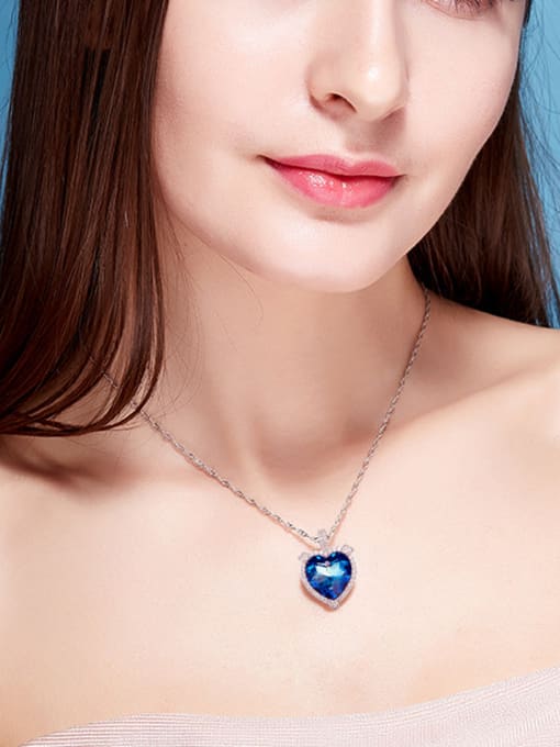 CEIDAI austrian Crystal Heart-shaped Necklace 1