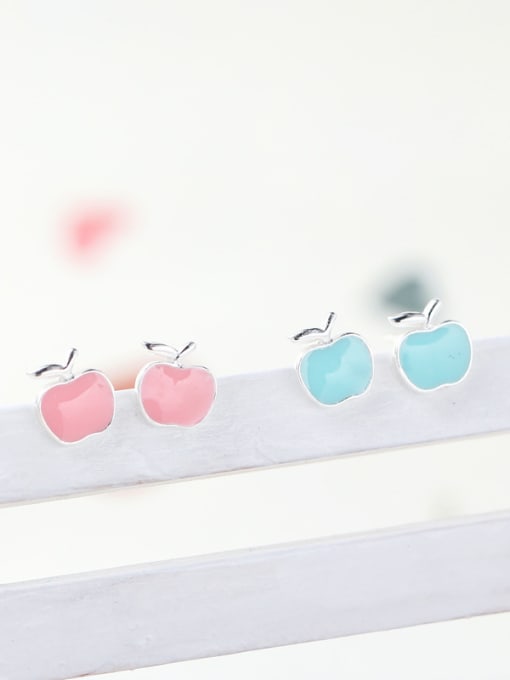 kwan Small Sweet Fashion Glue Stud Earrings 1