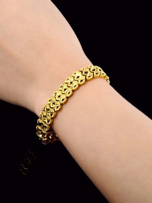 Yi Heng Da Creative 24K Gold Plated Number Eight Design Bracelet 1