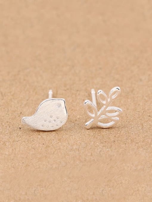 Peng Yuan Bird Leaf stud Earring