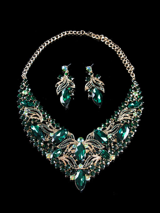 Lan Fu Oval Glass Rhinestones Two Pieces Jewelry Set 1