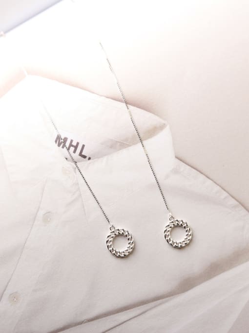 Peng Yuan Simple Hollow Round Silver Line Earrings 2