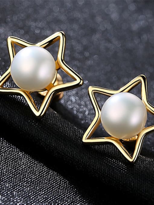 White Sterling silver natural pearl fashion Pentagram star earrings