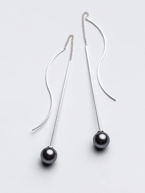 Black Elegant Wave Shaped Black Pearl Silver Line Earrings