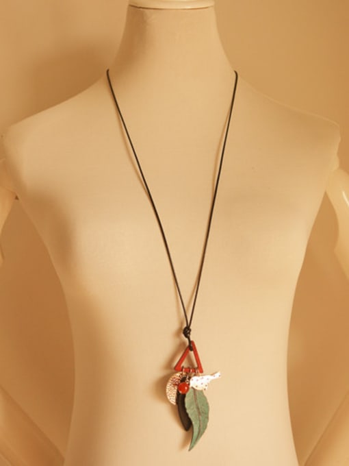 Dandelion Women Wooden Bird Triangle Shaped Necklace 1