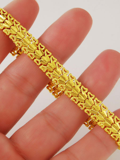 Yi Heng Da Fashion Crown Shaped 24K Gold Plated Bracelet 2