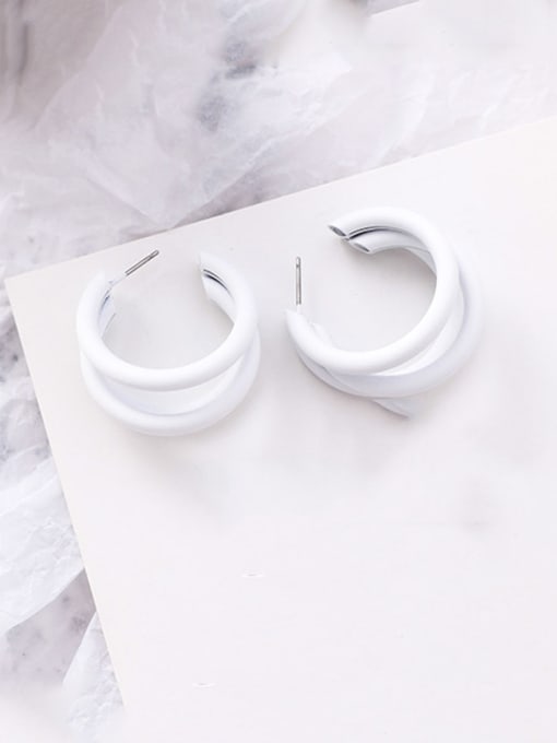E white Alloy With Acrylic Simplistic Geometric Hoop Earrings