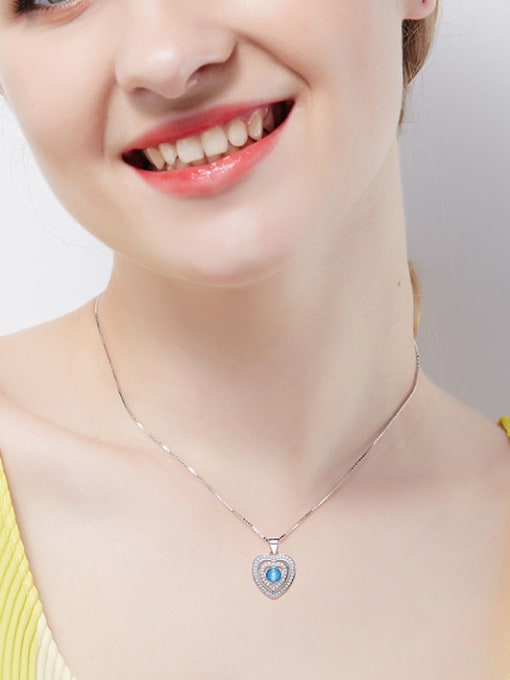 CEIDAI Heart-shaped Crystal Necklace 1