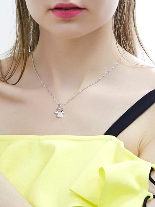 CEIDAI Angel-shaped Crystal Necklace 1