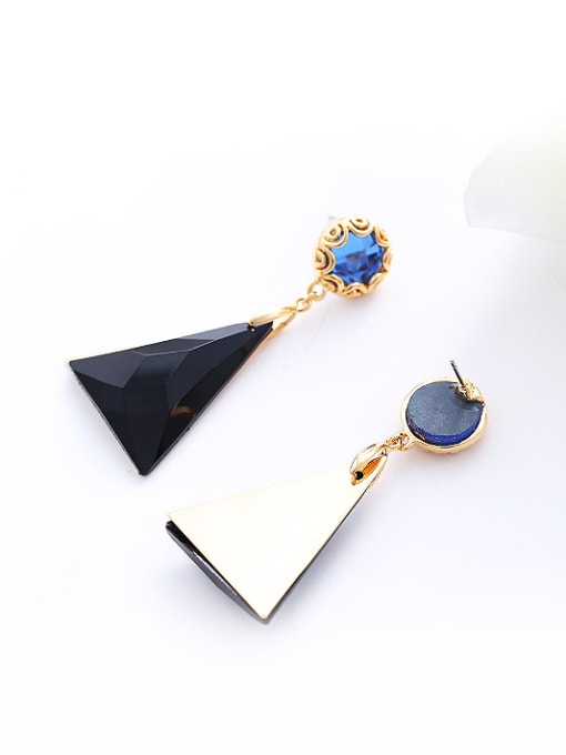 Wei Jia Fashion Triangle Acrylic Cubic Crystal Alloy Stud Earrings 2