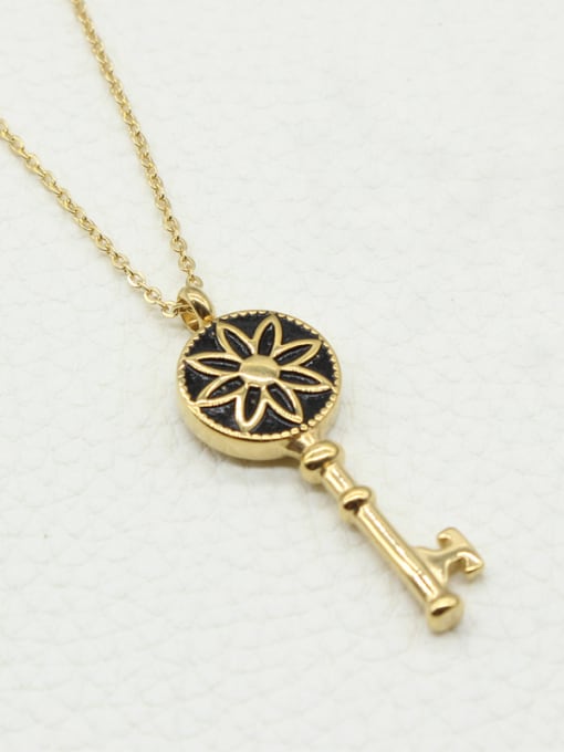 Golden Retro Key Lovers Fashion Necklace