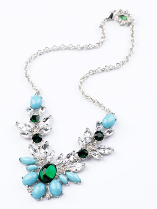 KM Fashion Flower Shaped Artificial Stones Alloy Necklace 1