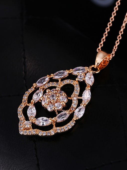 White AAA Zircons Noble Party Accessories Necklace