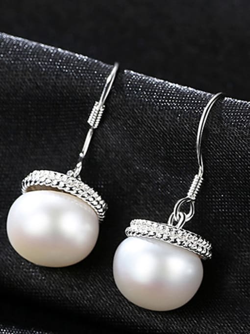 White Pure silver 10-10.5mm natural pearl earrings