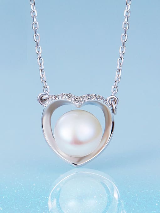 UNIENO Heart Freshwater Pearl Necklace