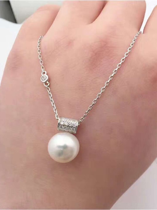 EVITA PERONI Round Freshwater Pearl Necklace 0