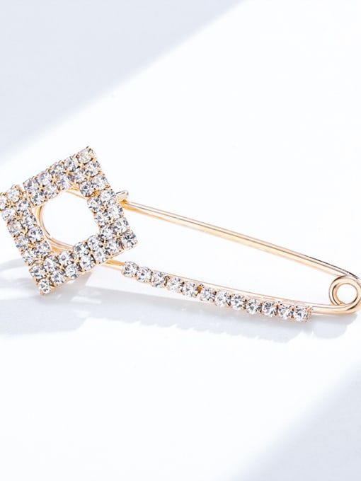 D059 Alloy With Gold Plated Trendy clip Brooches