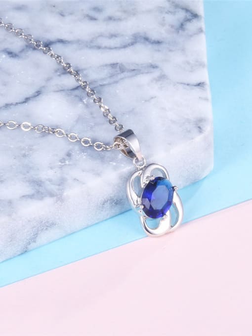 Platinum Elegant Platinum Plated Geometric Shaped Glass Beads Necklace