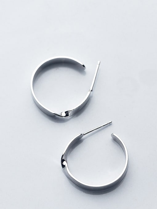 Rosh 925 Sterling Silver With Silver Plated Simplistic Bowknot C-shaped Stud Earrings 1
