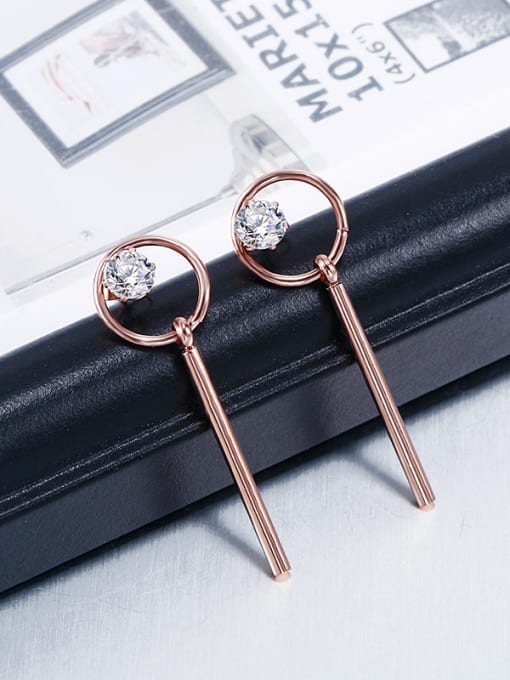 OUXI Simple Style Hypoallergenic Titanium Steel 18K Rose Gold drop earring 3