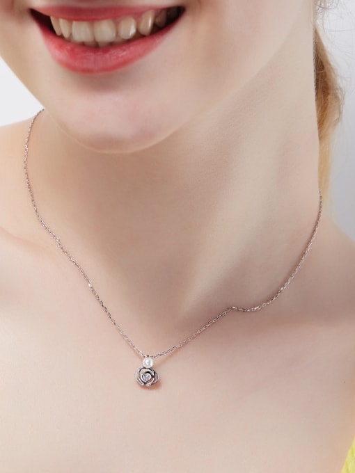 CEIDAI Simple Flower Artificial Pearl Pendant 925 Silver Necklace 1