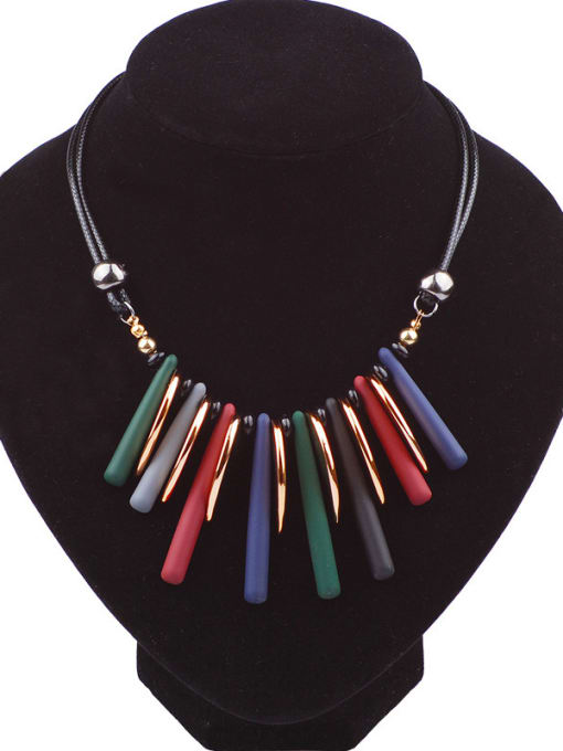 Qunqiu Fashion Resin Bars Artificial Leather Alloy Necklace