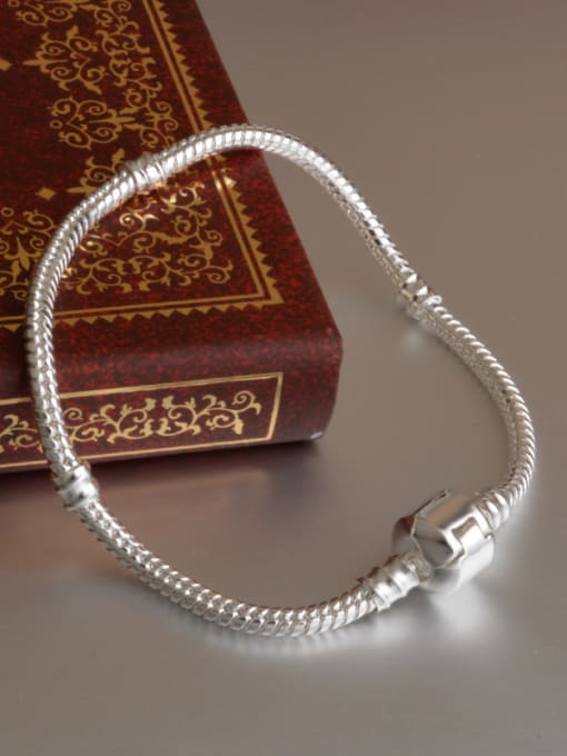 Ya Heng Simple Silver Plated Copper Bracelet 1