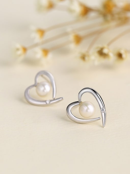 One Silver Simple Hollow Heart Freshwater Pearl 925 Silver Stud Earrings 2