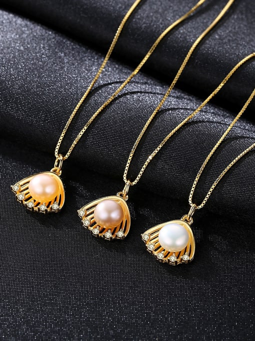 CCUI Sterling silver scallop freshwater pearl golden necklace 0