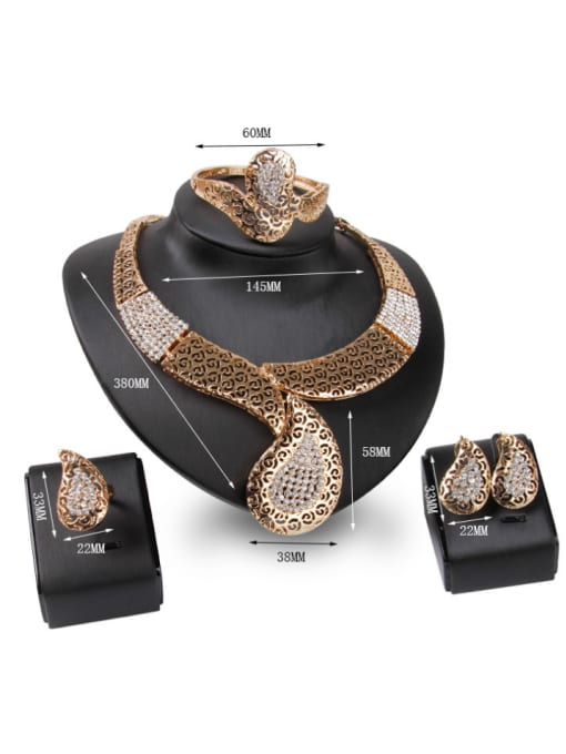 BESTIE new 2018 2018 2018 2018 2018 Alloy Imitation-gold Plated Vintage style Rhinestones Hollow Four Pieces Jewelry Set 2