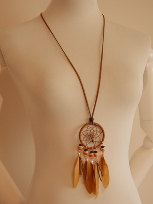 Dandelion Women Exquisite Feather Shaped Necklace 1