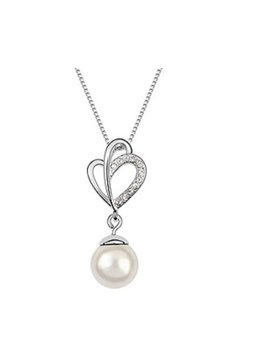 QIANZI Simple Imitation Pearl Tiny White Crystals Alloy Necklace 1