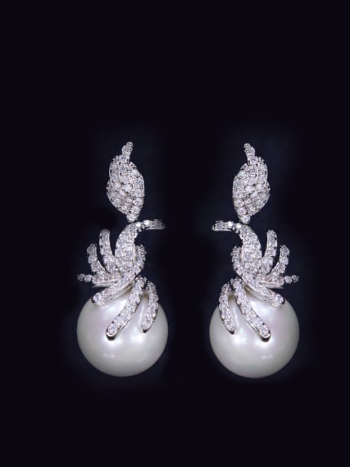 White Elegant Western Style Fashion Shell Pearls Drop Earrings