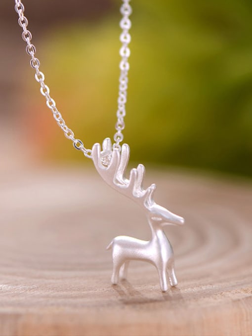 Ya Heng Fashion Little Deer Pendant Copper Necklace 1
