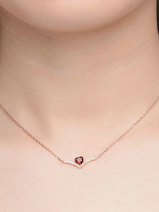 ZK Heart-shape Red Garnet Simple Women Clavicle Necklace 2