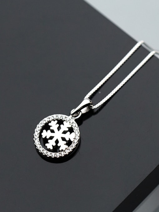 Rosh Personality Snowflake Shaped Rhinestones S925 Silver Pendant 1